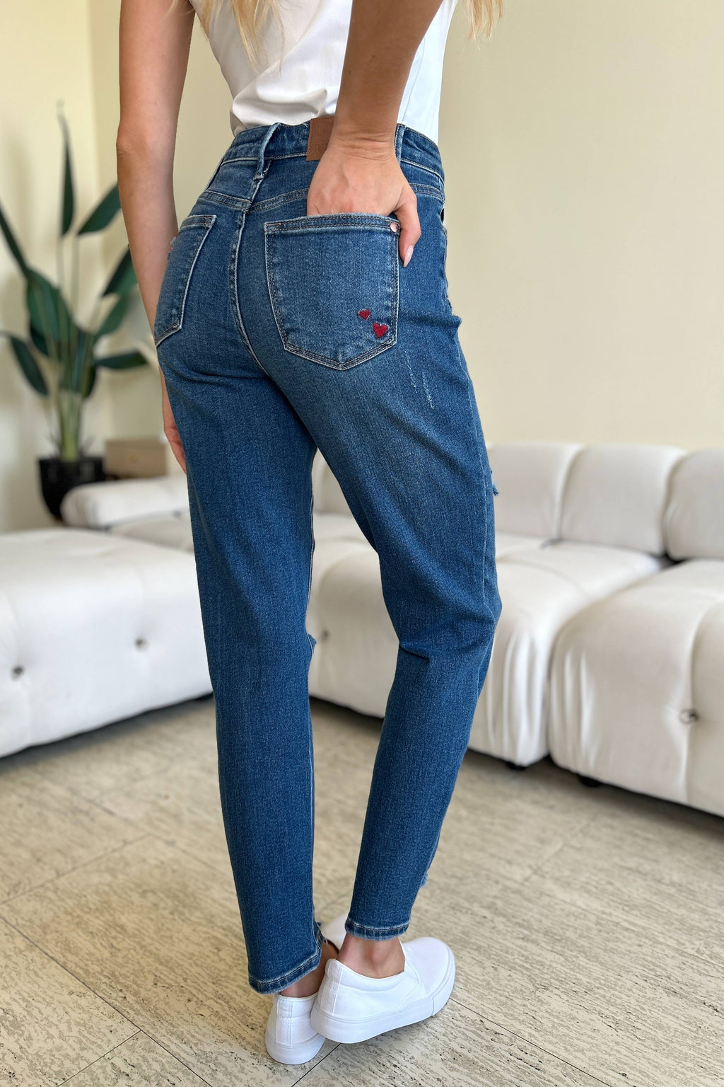 Judy Blue Queen of Hearts Coin-Pocket Boyfriend Jeans - Whispering Desires Shoppe