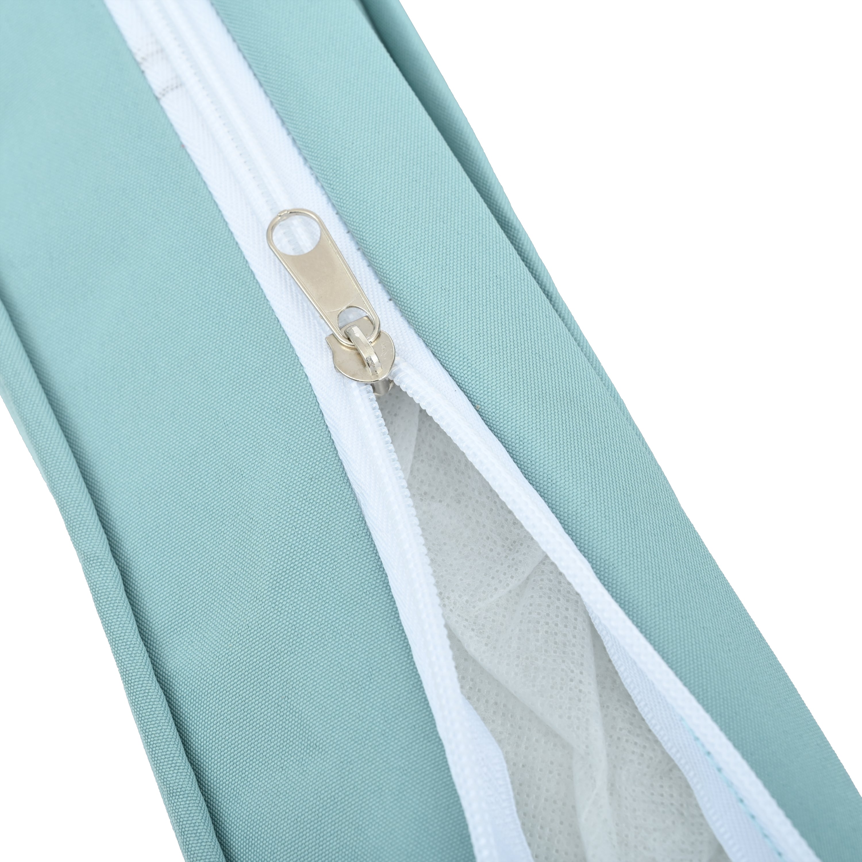 Patio Furniture, Outdoor Furniture, Seasonal PE Wicker Furniture, Four Set Wicker Furniture With Black Metal Table eprolo