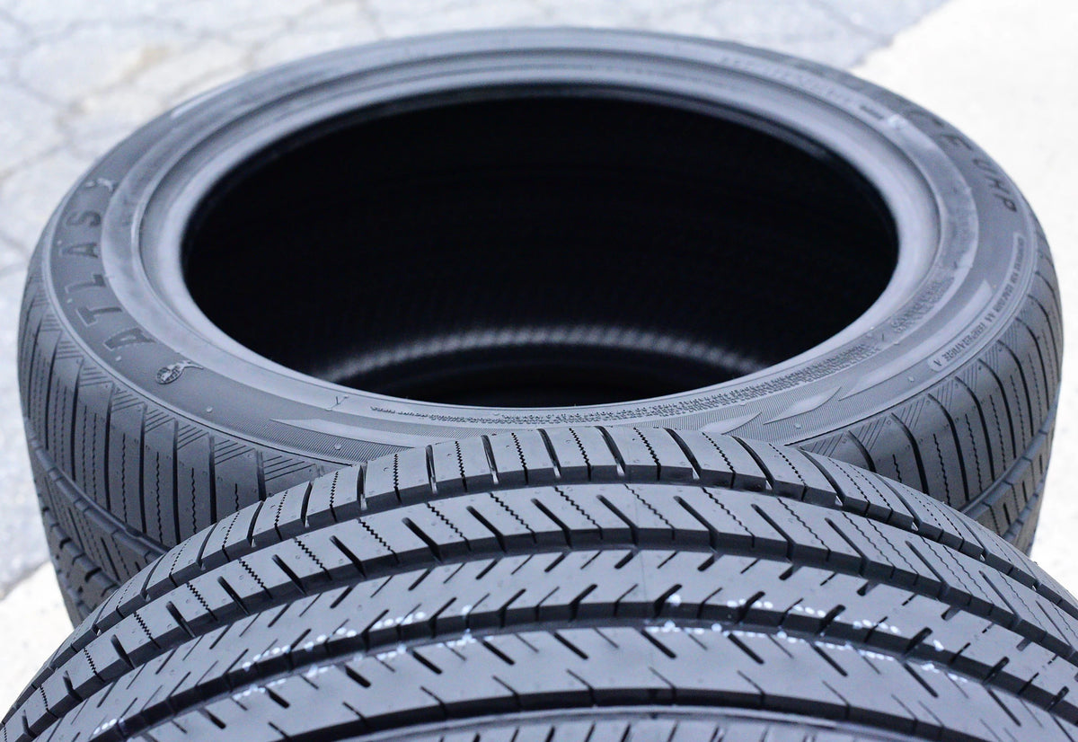 Atlas Force UHP 245/40R19 98Y XL Tire