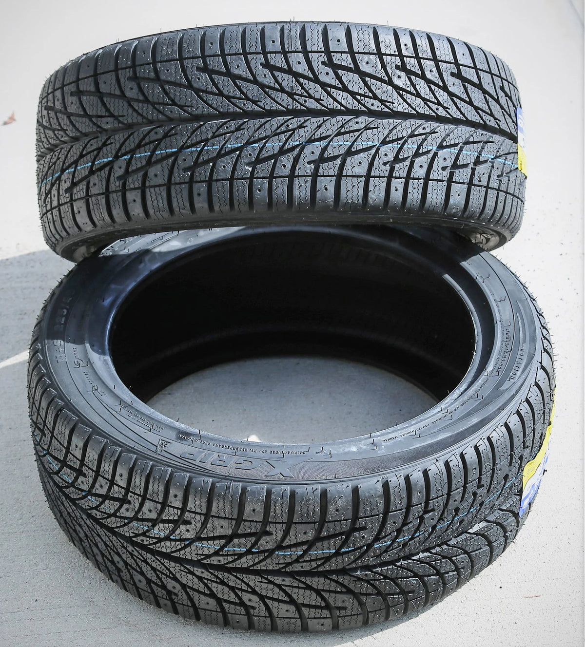 Accelera X-Grip 225/45R17 94V XL Winter Tire