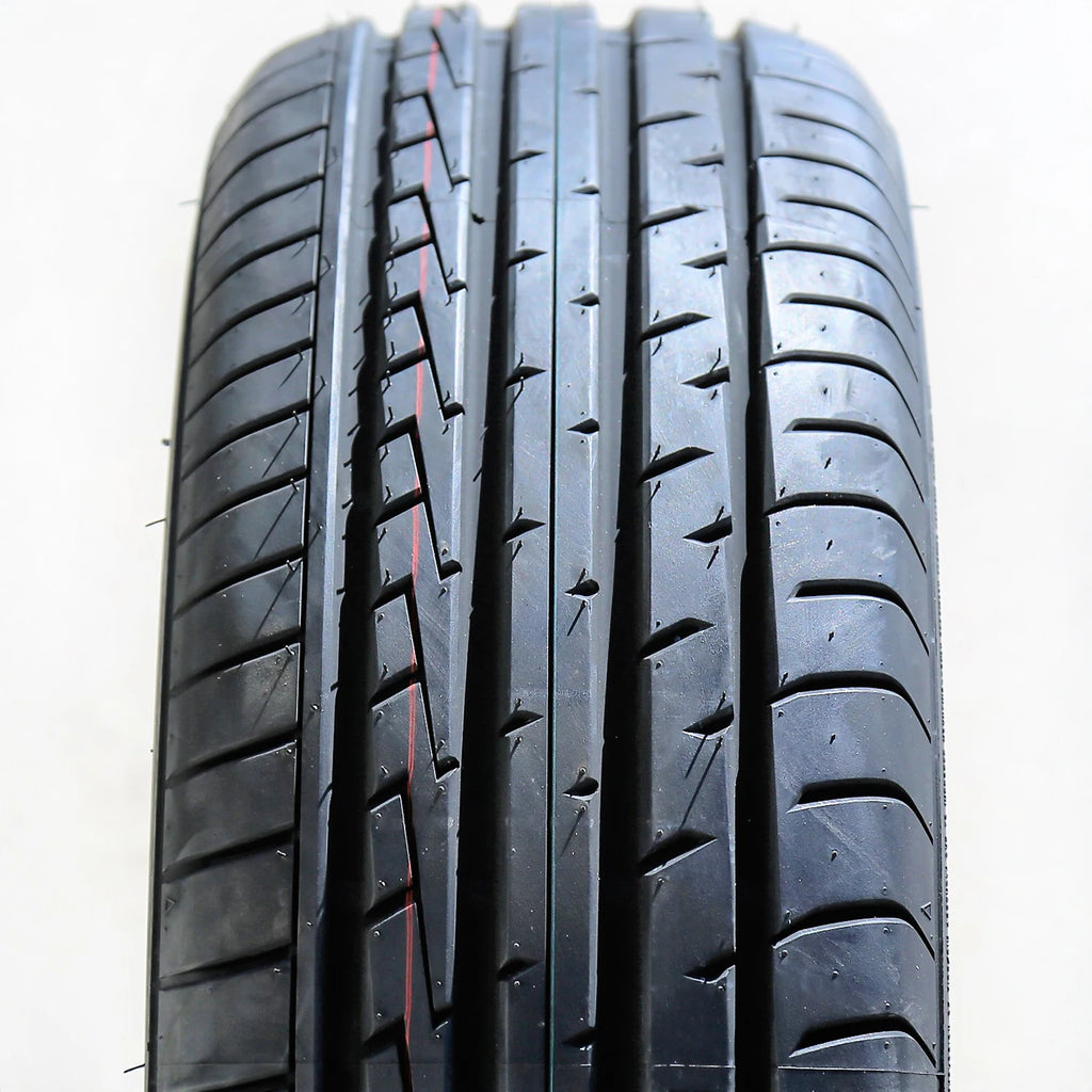 Cosmo TigerTail 235/60R18 107V XL Tires – Set of 4