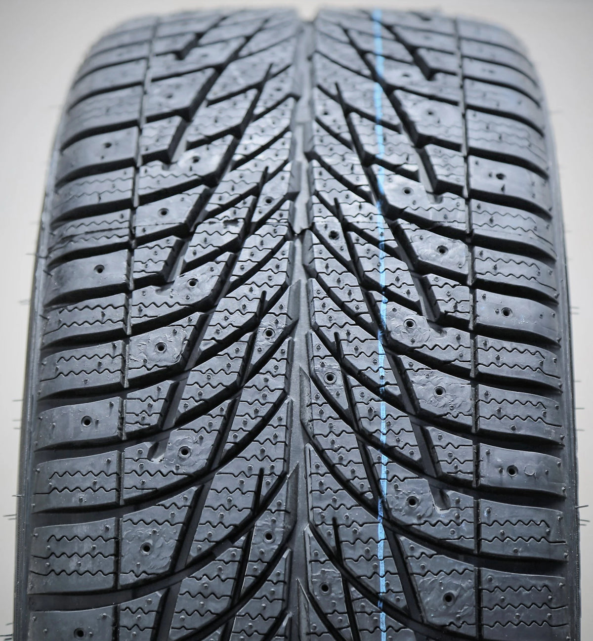 Accelera X-Grip 225/45R17 94V XL Winter Tire