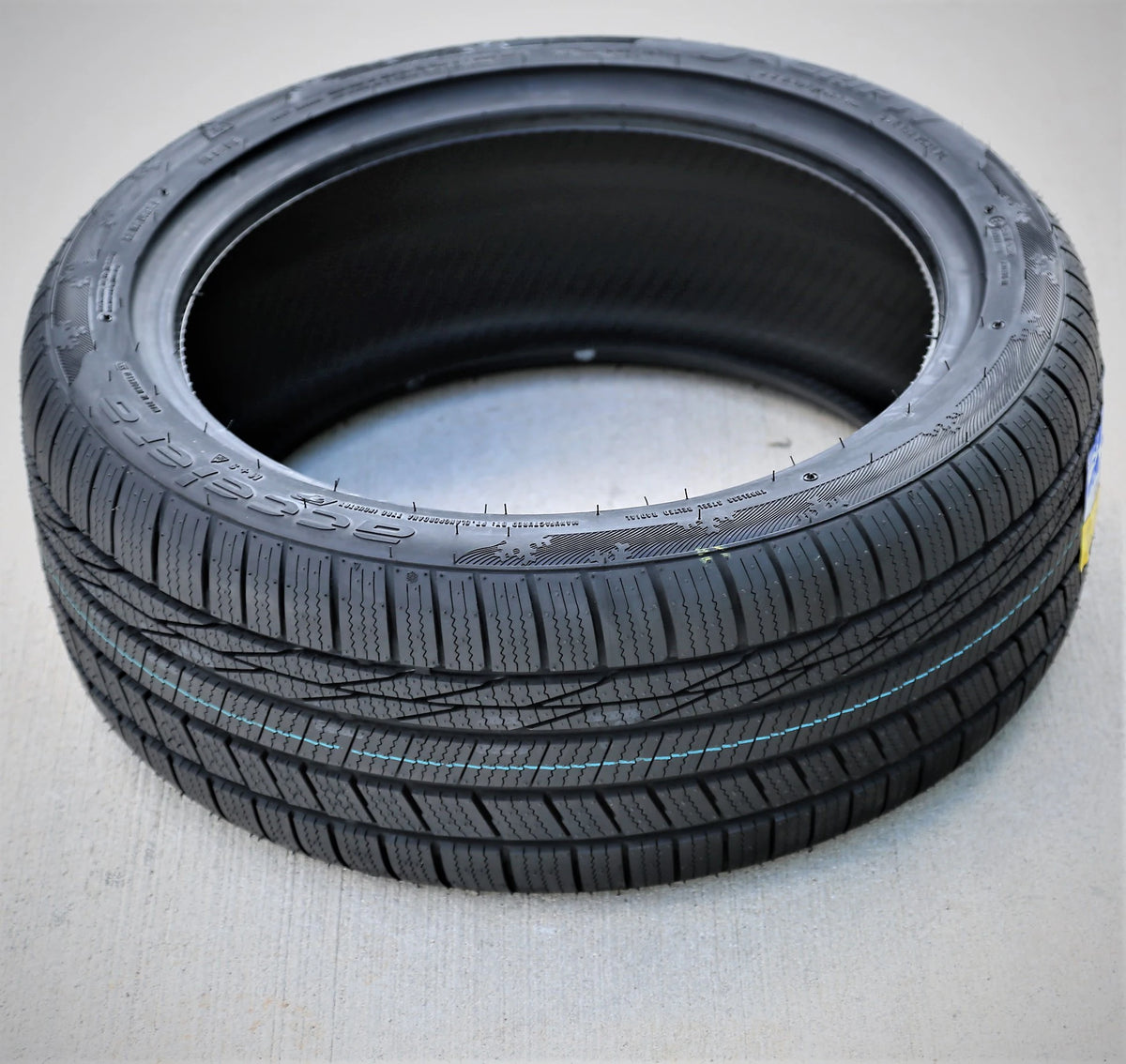 Accelera X-Grip N 225/55R17 101V XL Studless Winter Tire