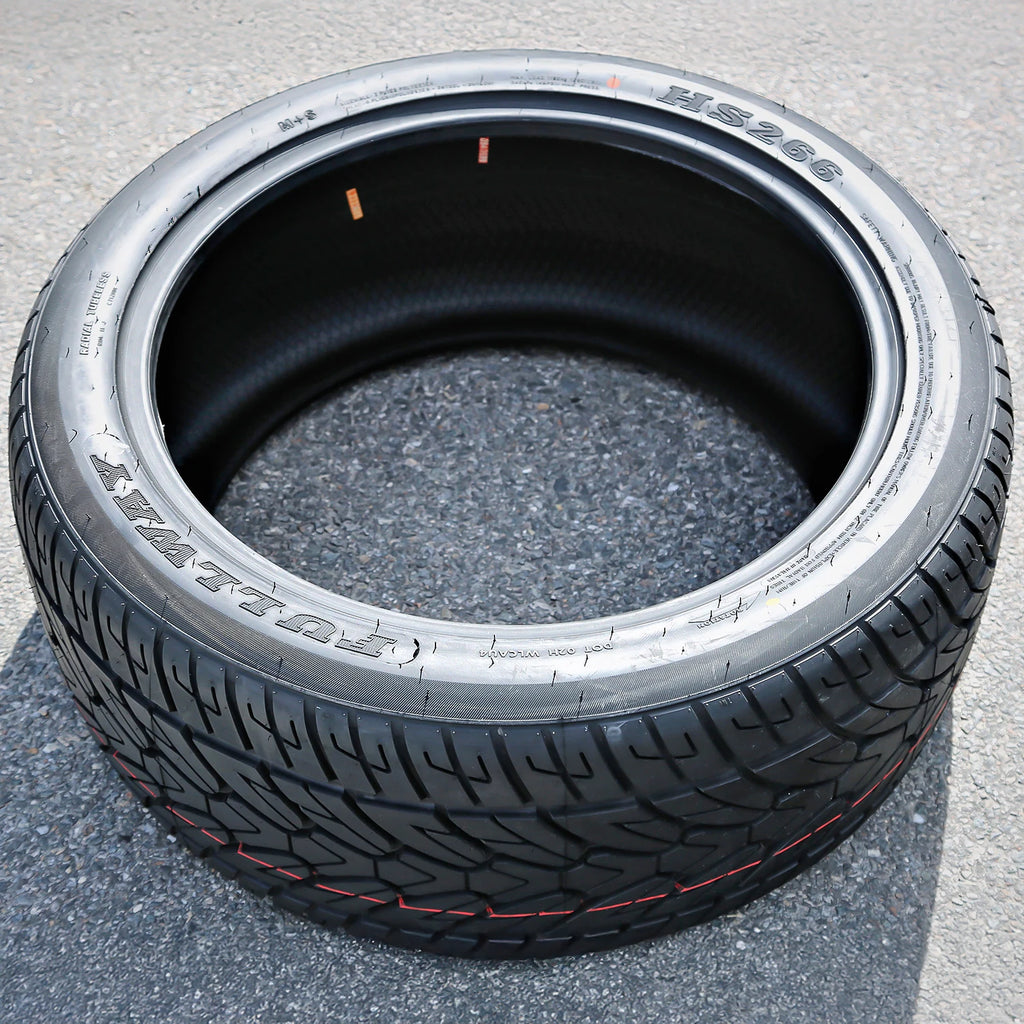 Fullway HS266 285/45R22 114V XL Tire