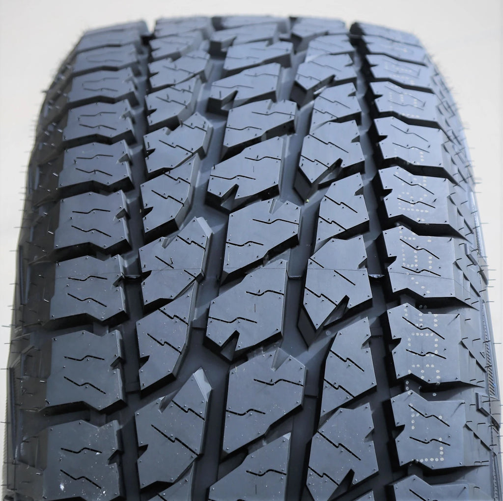 Landspider Wildtraxx A/T 265/50R20 111T XL Tire