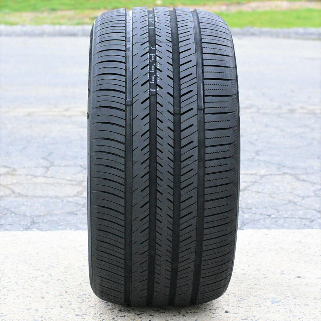 Atlas Force UHP 245/40R19 98Y XL Tire