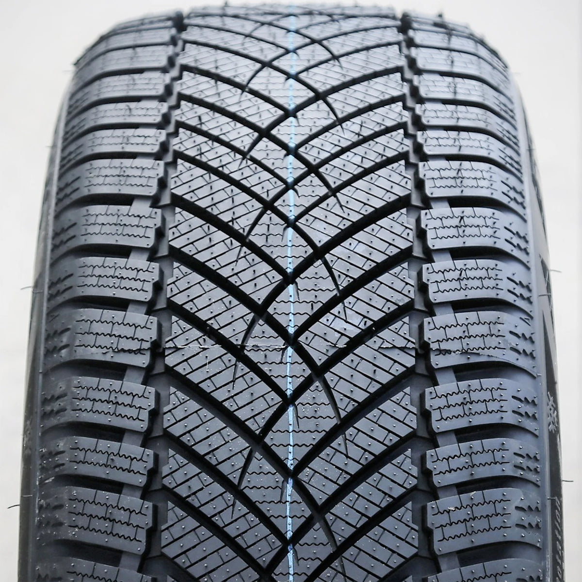 Armstrong Ski-Trac HP 225/50R17 98V XL Winter Tires – Set of 4