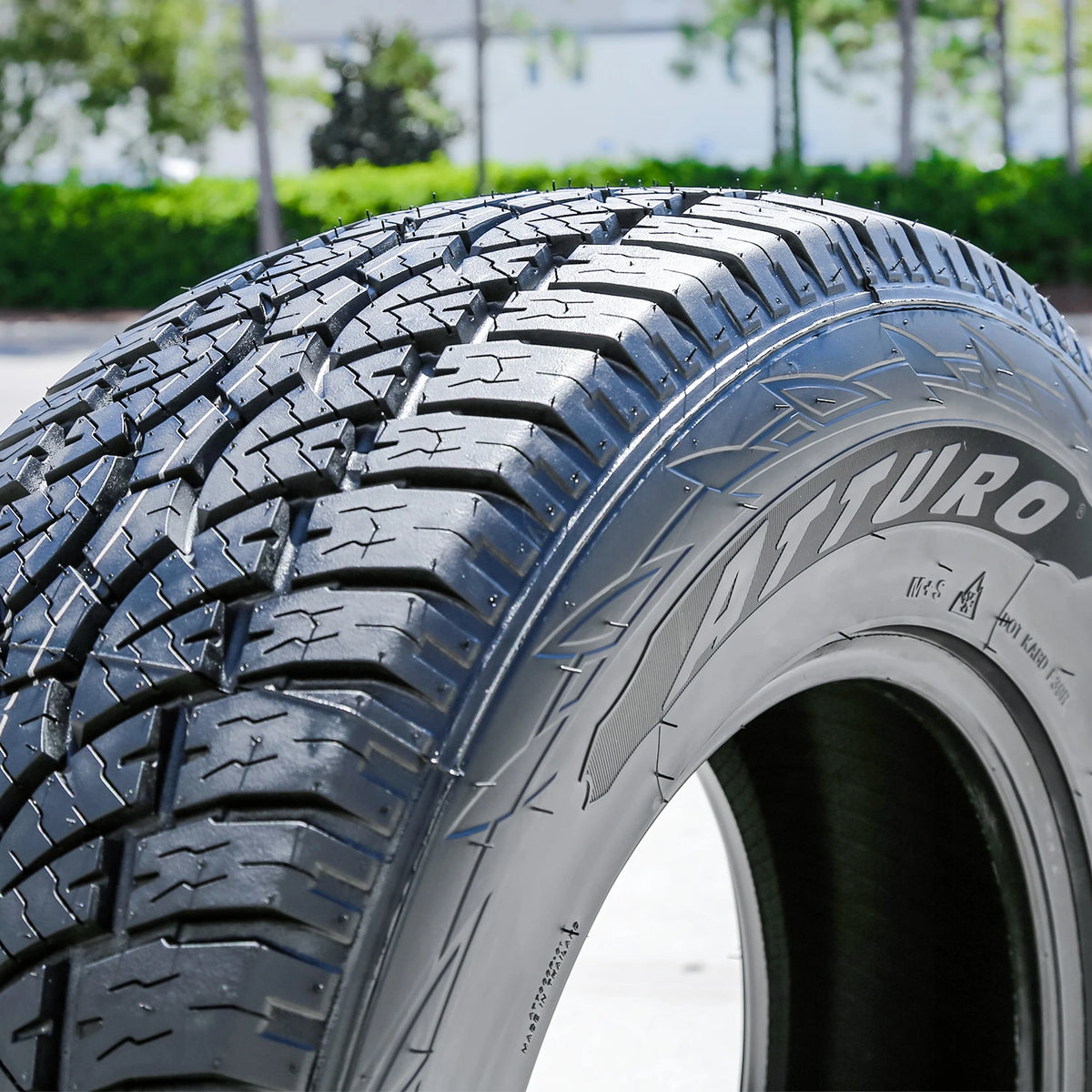 Atturo Trail Blade A/T 265/70R18 116T Tire