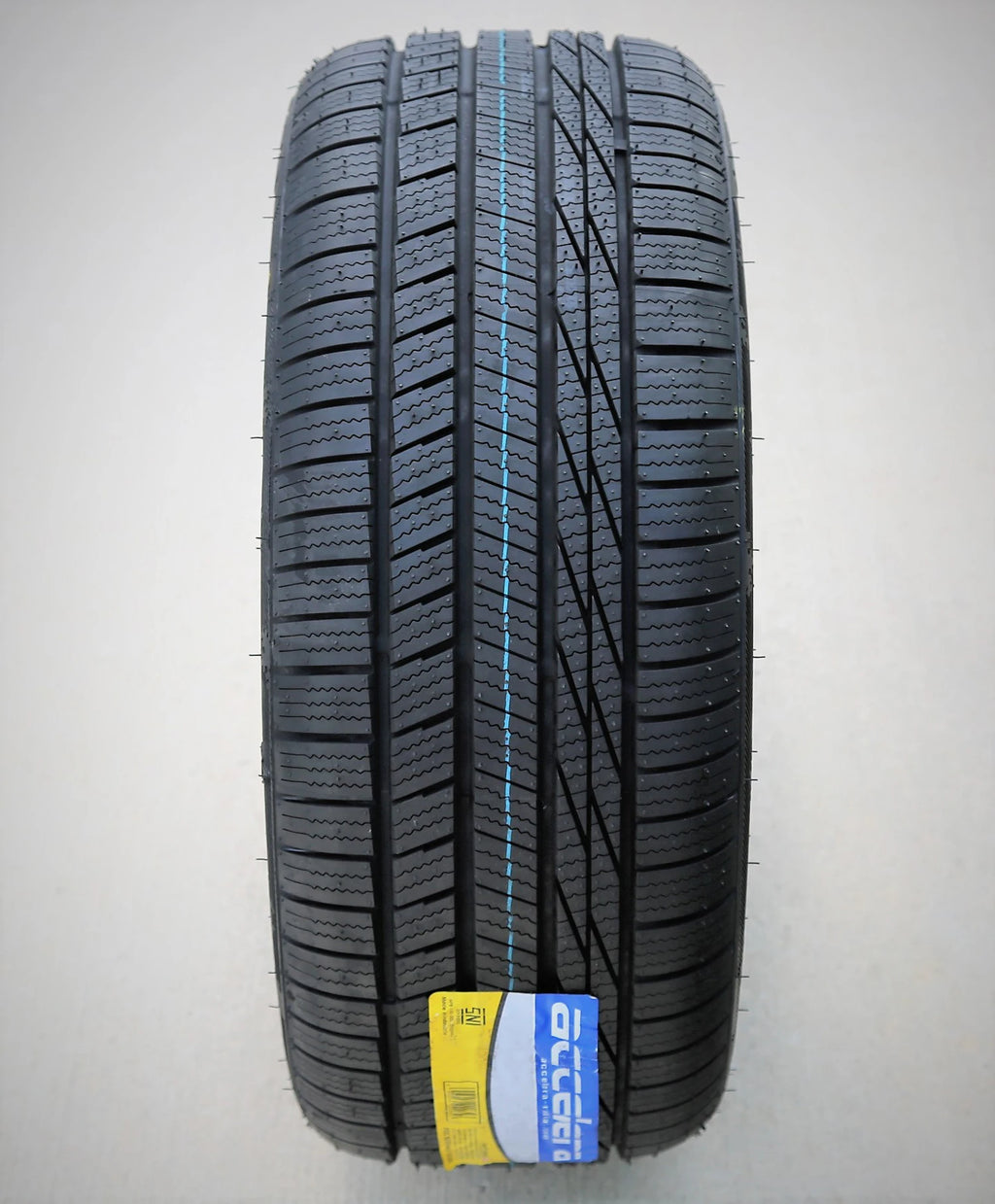 Accelera X-Grip N 225/55R17 101V XL Studless Winter Tire