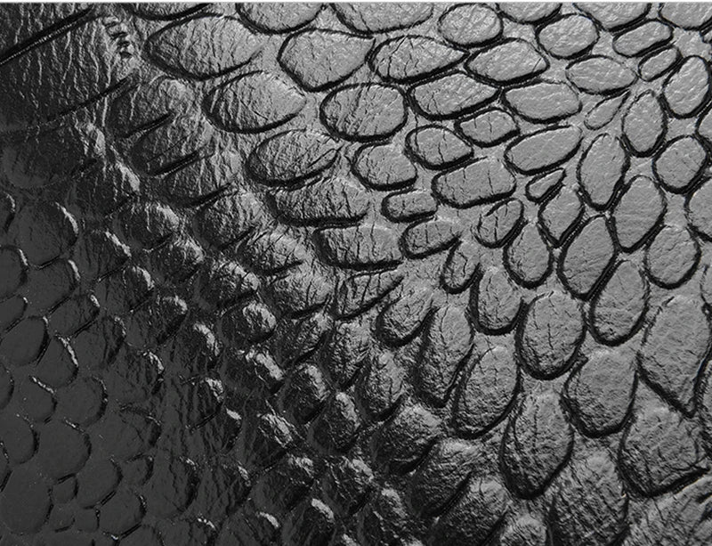 Crocodile-Pattern PU Tassel Handbag