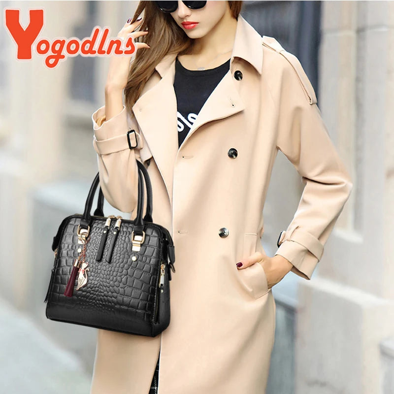 Crocodile-Pattern PU Tassel Handbag