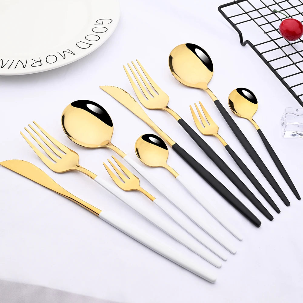 uniturcky Stainless Steel Flatware — 30 Pieces