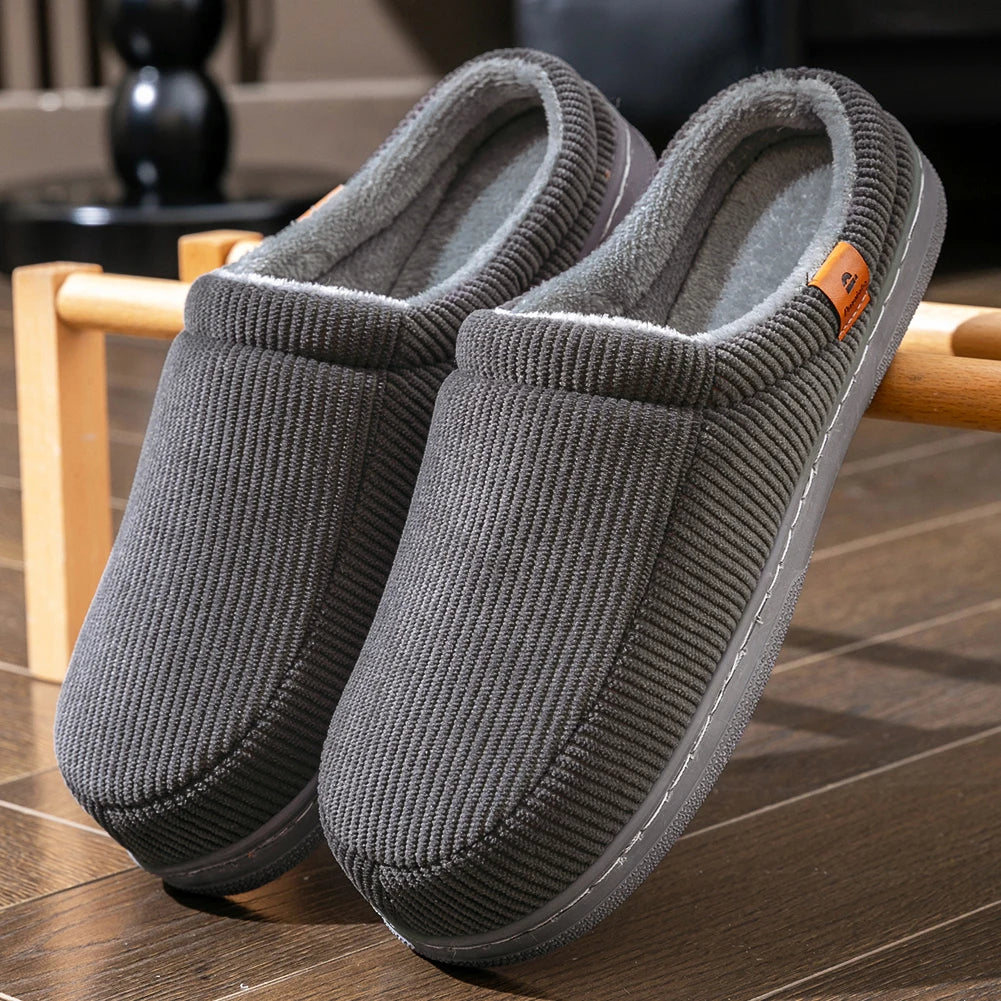 Pmoiste Men’s Plush Indoor Slippers