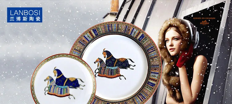 Round Ceramic Dinner Plate with Striped Detail