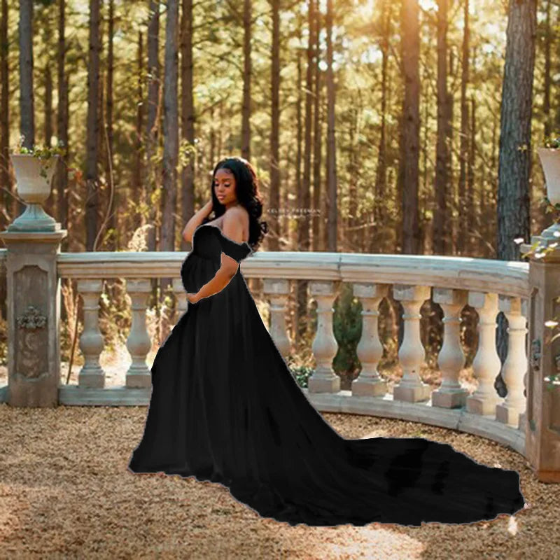 Floor-Length Lace Maternity Photography Gown