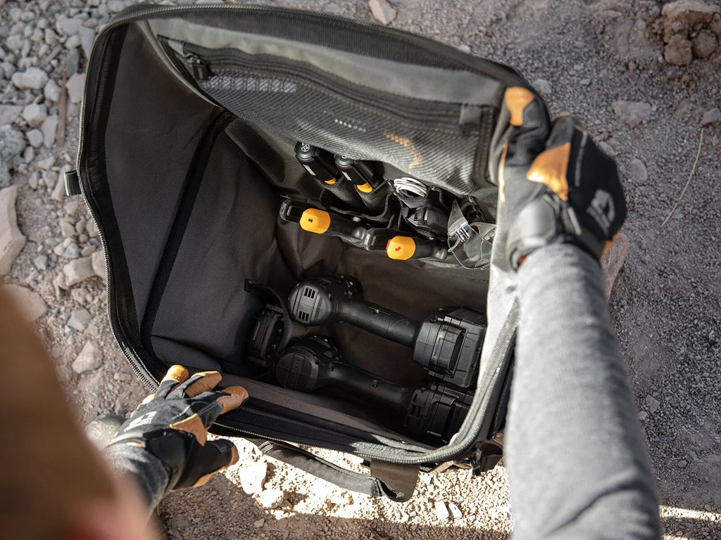 TOUGHBUILT Rolling Massive Mouth Tool Bag