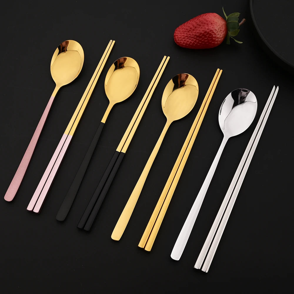 PINKTEN Spoons and Chopsticks — 10 Pieces