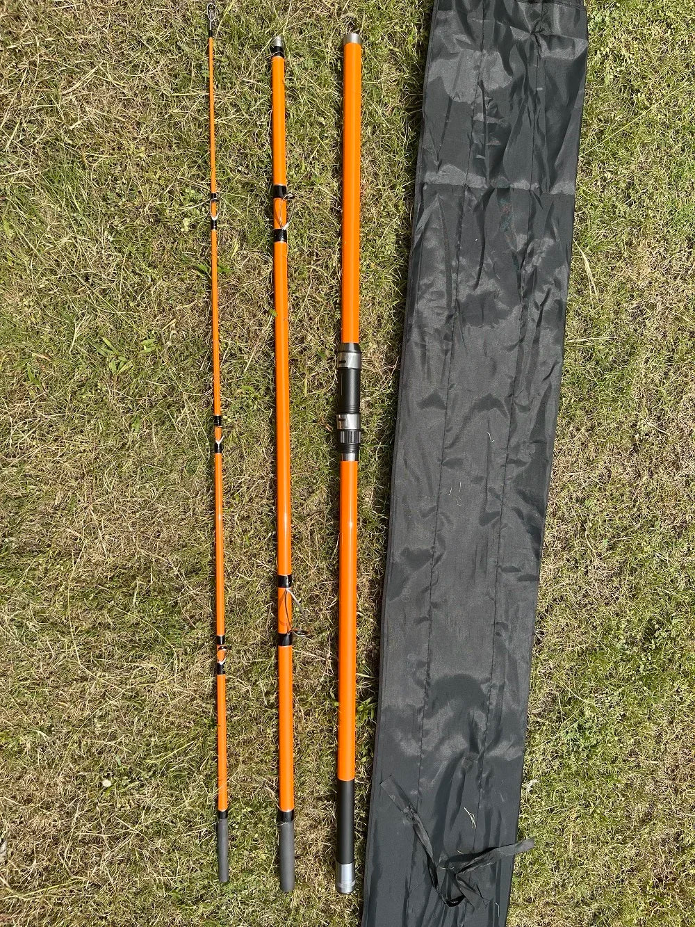 Three-Piece Carbon Surf Rod — 3.3–4.2 m