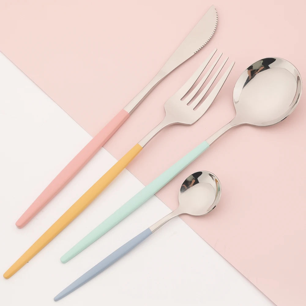 HELOTIC Stainless Steel Flatware — 24 Pieces