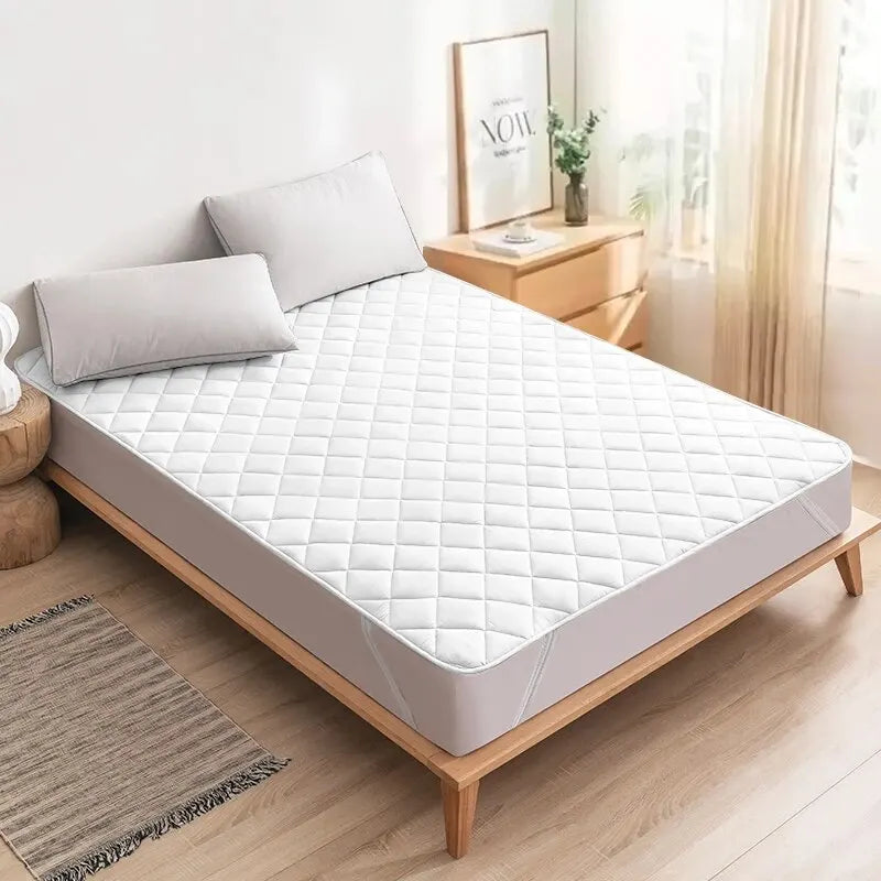 Polyester Mattress Protector with Elastic Band