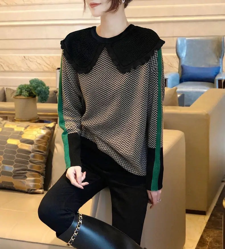 Women's Contrast-Color High-Neck Sweater