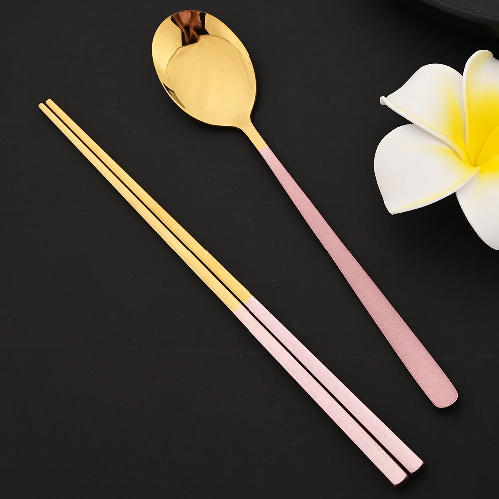 PINKTEN Spoons and Chopsticks — 10 Pieces