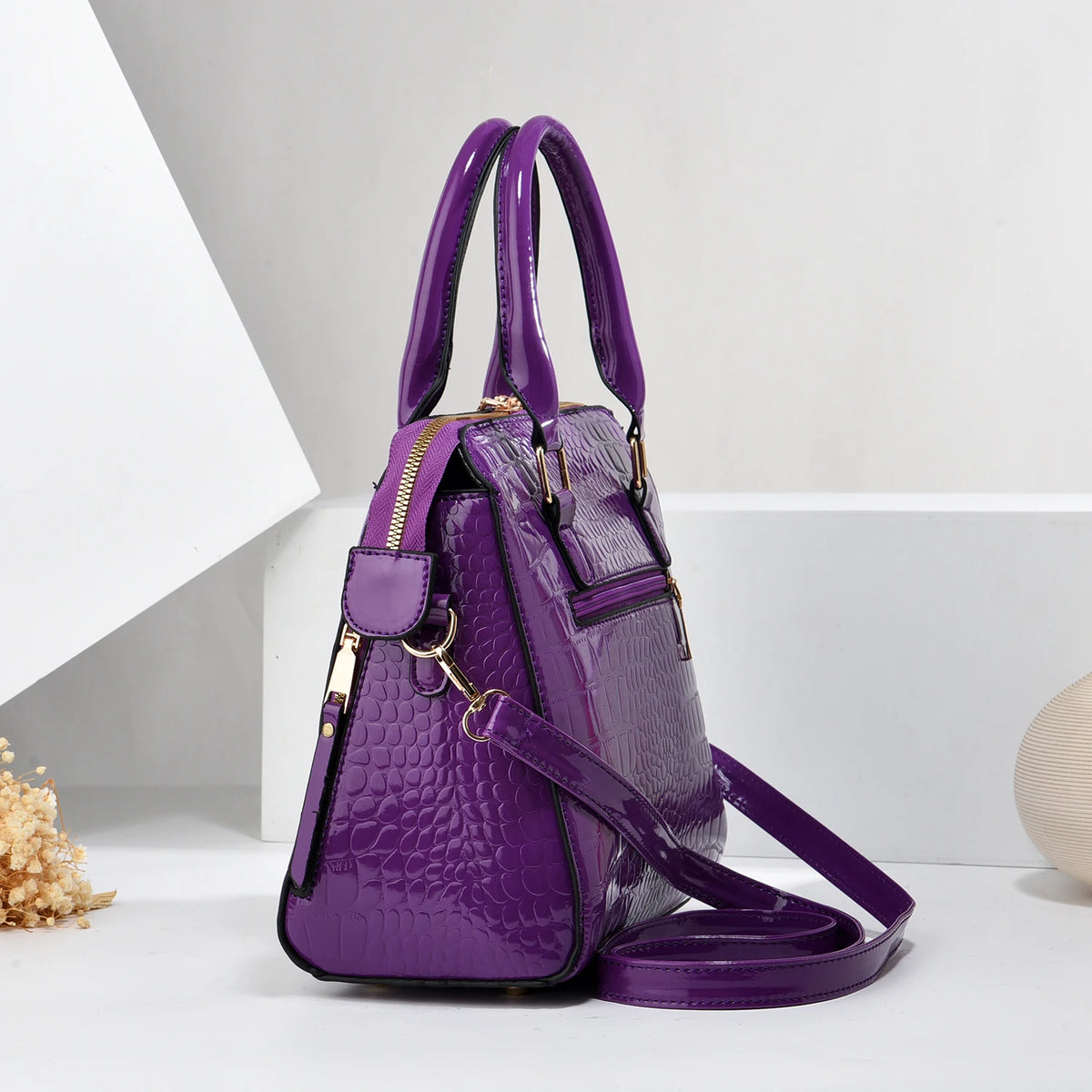 Women's Crocodile-Embossed PU Tote Bag
