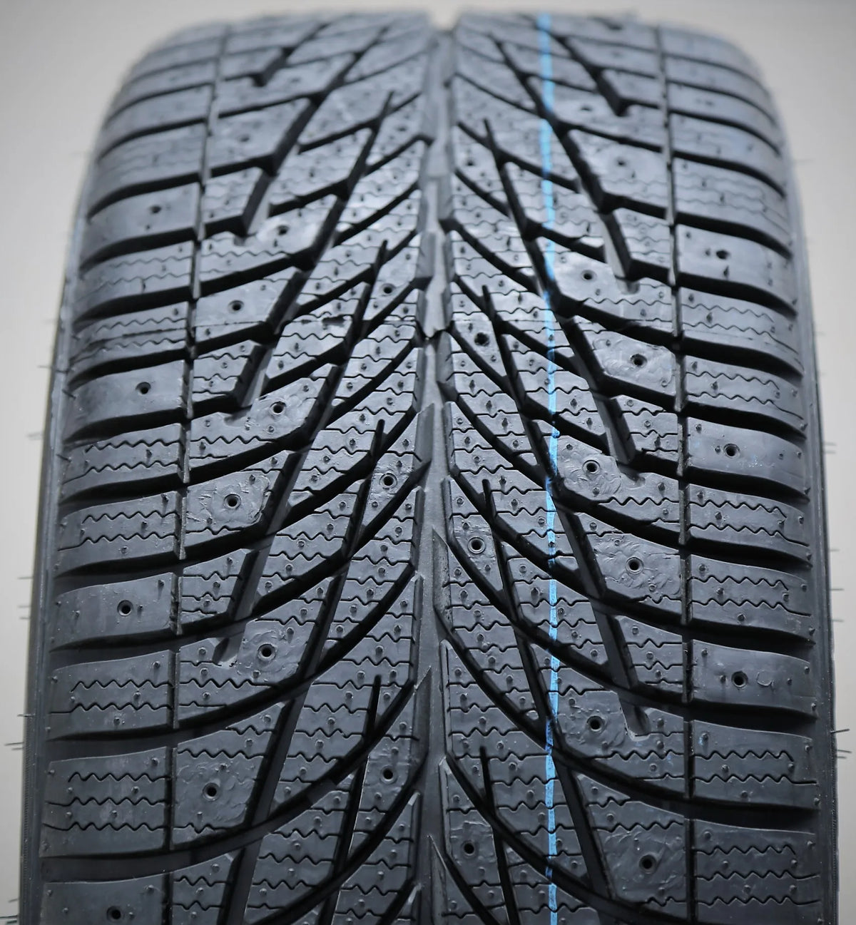 Accelera X-Grip 185/65R14 86H Winter Tire