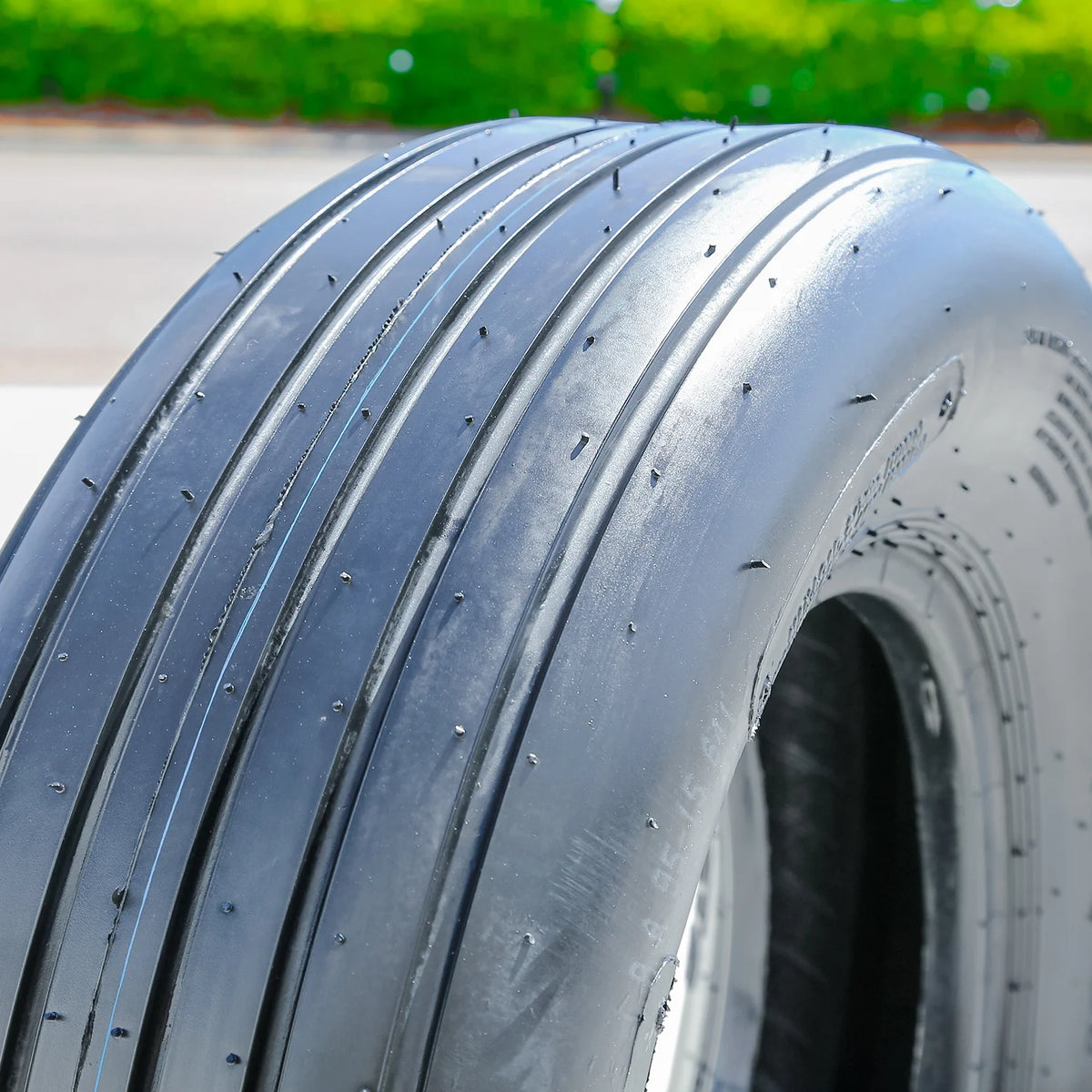 Forerunner QH641 7.6L-15 8-Ply (TT) Tractor Tire