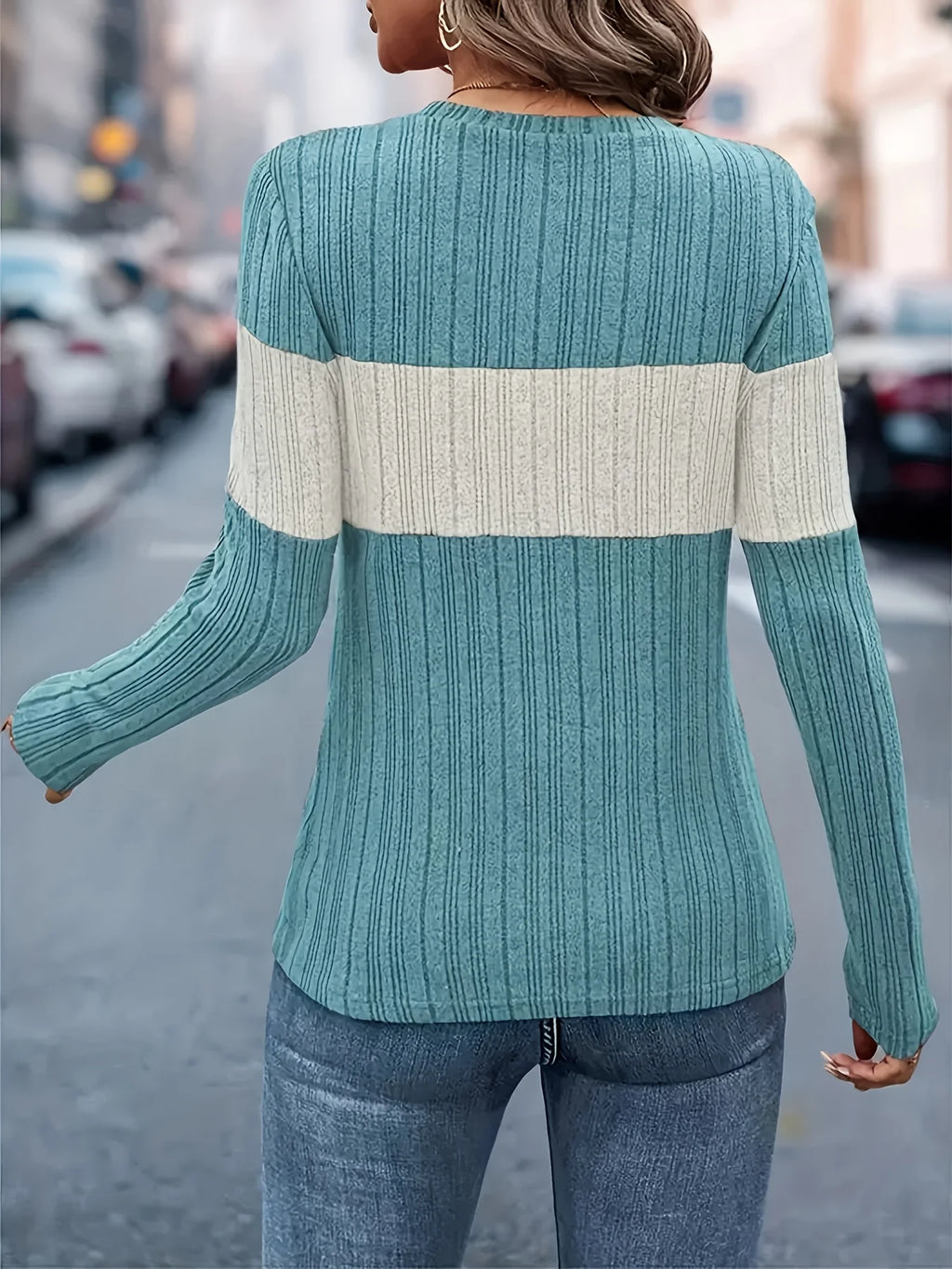 Contrast-Color Long-Sleeve Knit Top