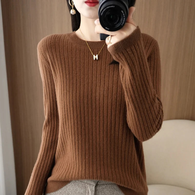 Women's Long-Sleeve Round-Neck Knit Pullover