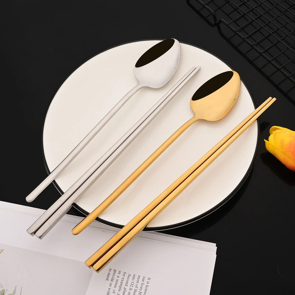 PINKTEN Spoons and Chopsticks — 8 Pieces