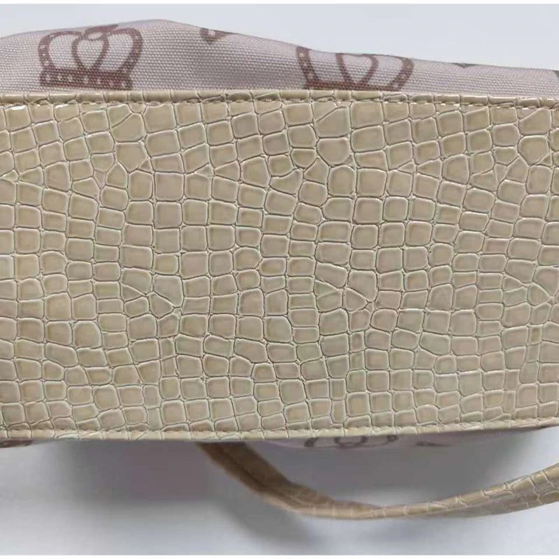 Women's Y2K Studded Shoulder Bag