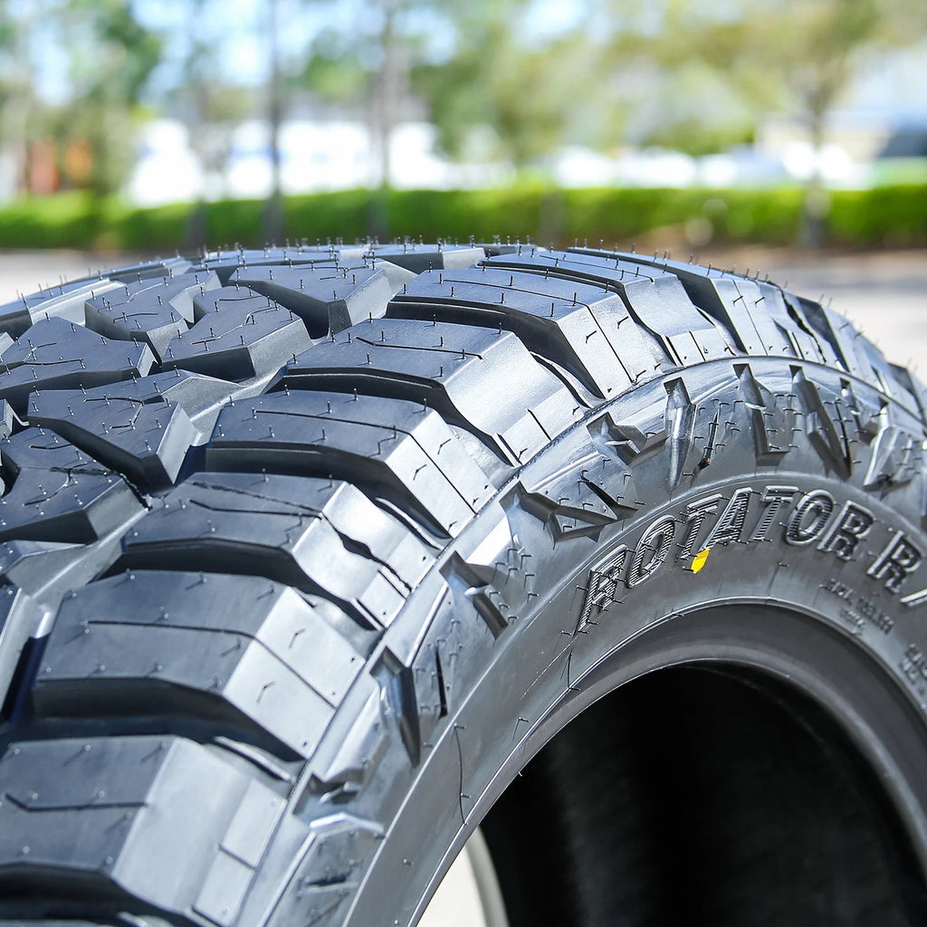 Evoluxx Rotator R/T LT 285/60R20 Load Range E Tires – Set of 4