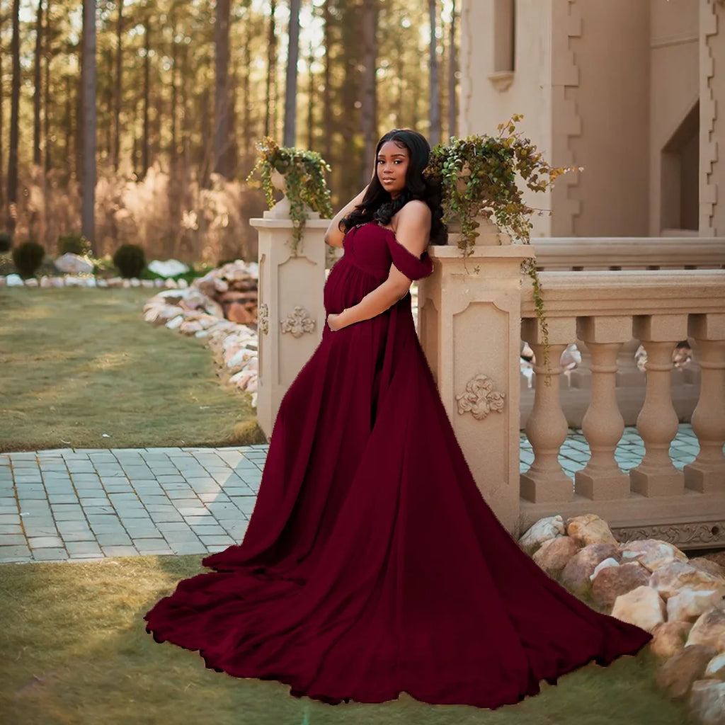 Floor-Length Lace Maternity Photography Gown