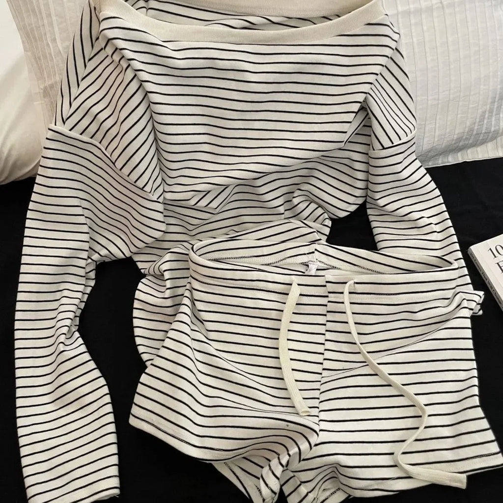 Women's Long-Sleeve Top and Shorts Pajama Set