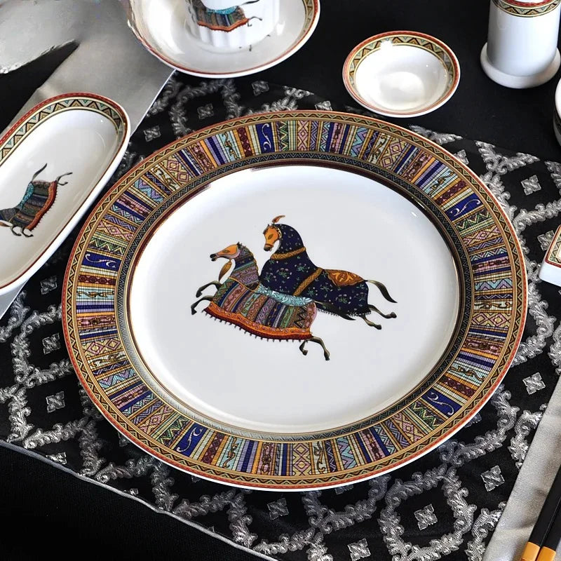Round Ceramic Dinner Plate with Striped Detail
