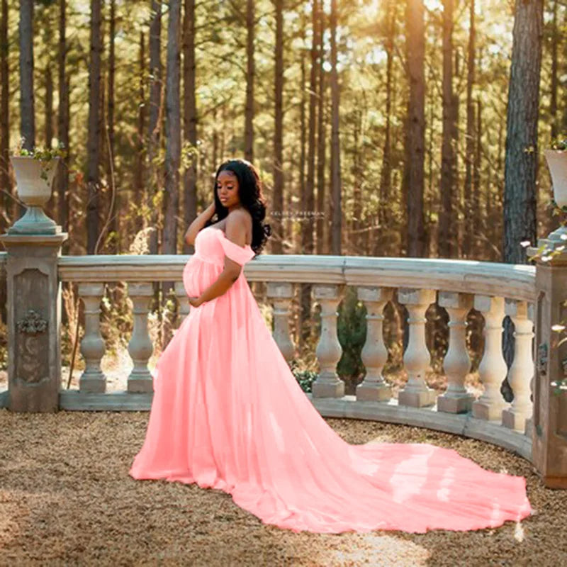 Floor-Length Lace Maternity Photography Gown