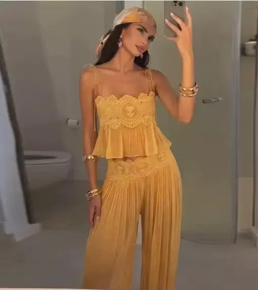 Women's Floral Lace-Look Crop Top and Lantern Pants Set