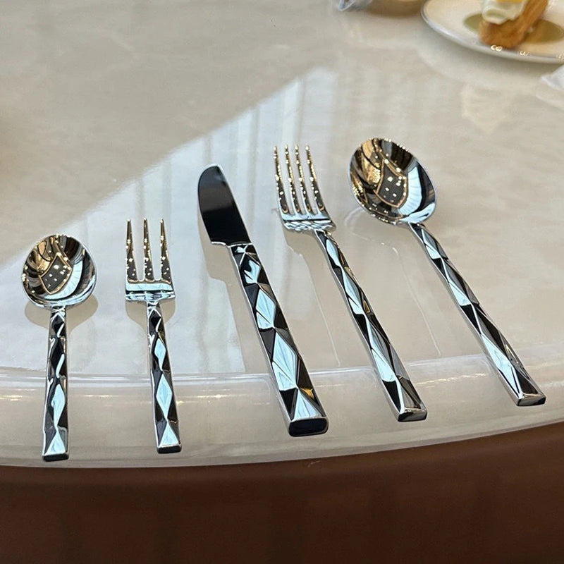 Diamond-Pattern Stainless Steel Flatware, 5 Pieces