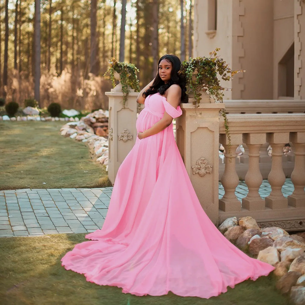 Floor-Length Lace Maternity Photography Gown