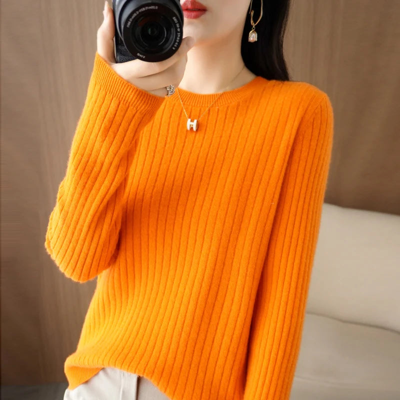 Women's Long-Sleeve Round-Neck Knit Pullover