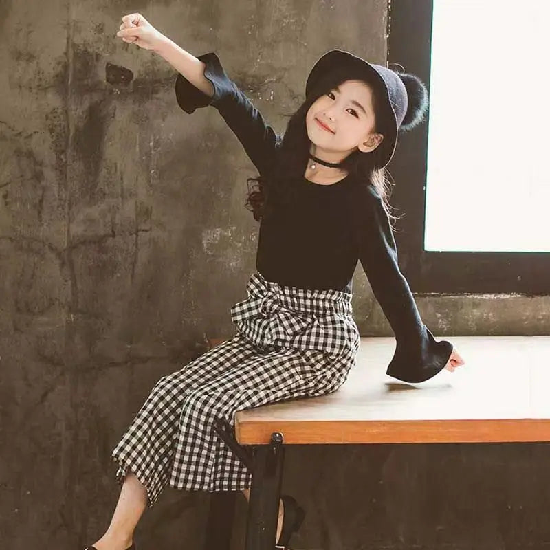 Girls' Plaid Wide-Leg Pants & Long-Sleeve Top Set