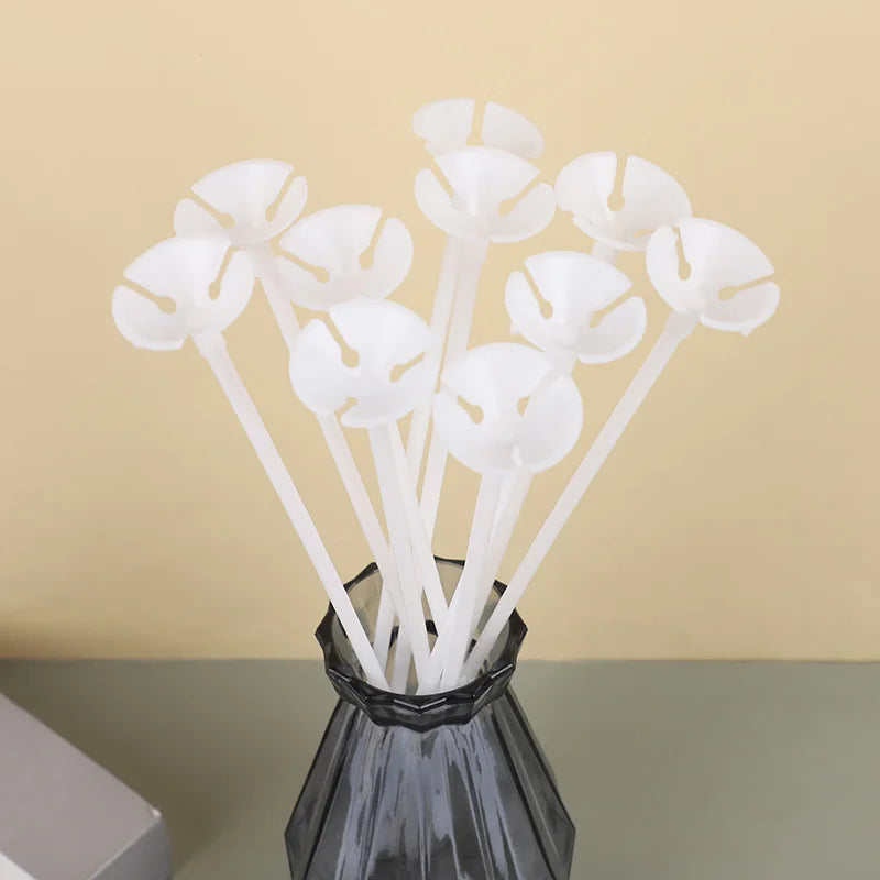 31 cm Plastic Balloon Sticks & Cups