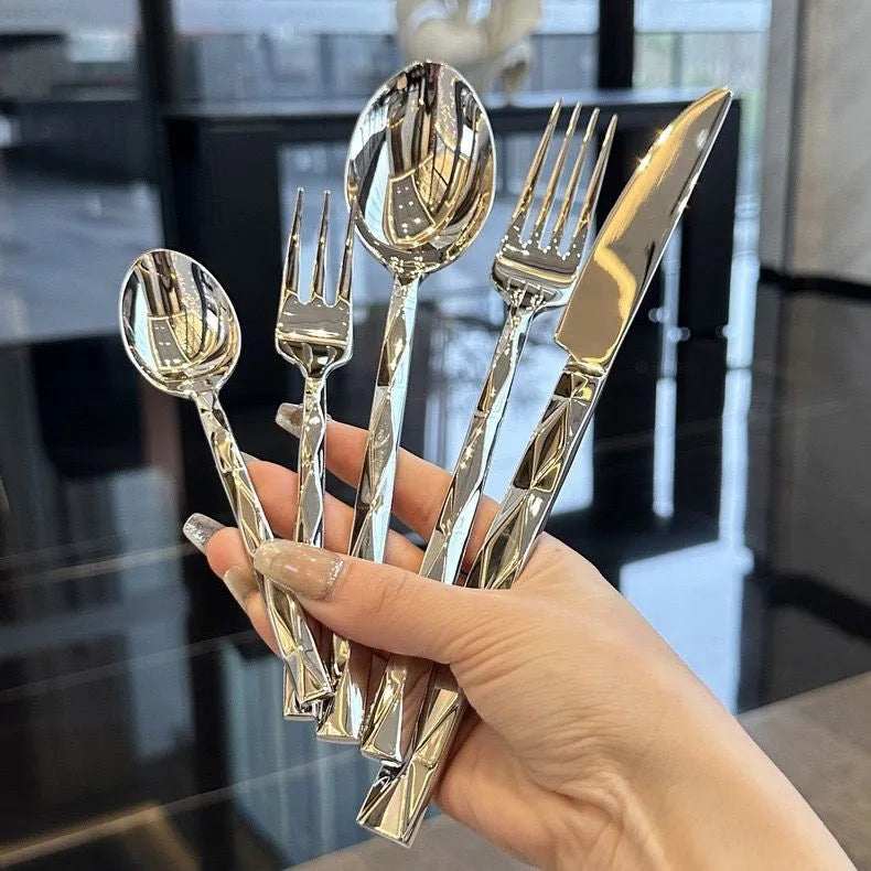 Diamond-Pattern Stainless Steel Flatware, 5 Pieces