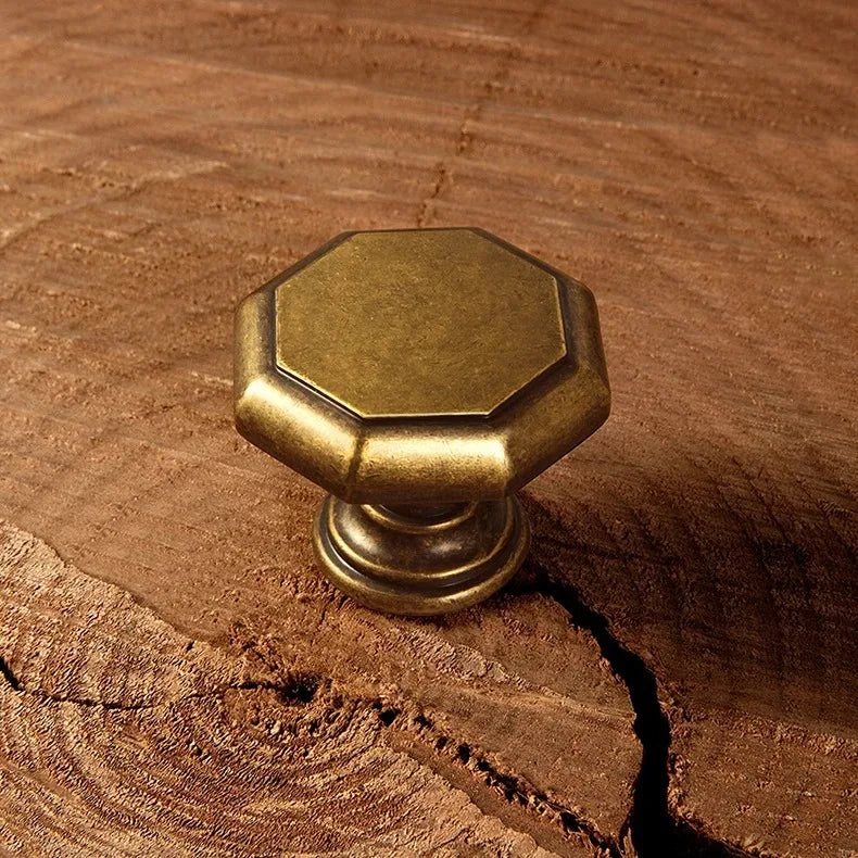 Antique Brass Zinc-Alloy Cabinet Handles – 128 mm Centers