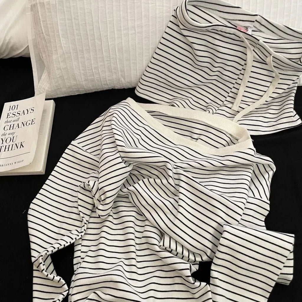 Women's Long-Sleeve Top and Shorts Pajama Set