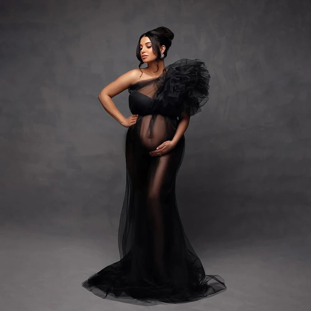 One-Shoulder Tulle Maternity Photo Gown