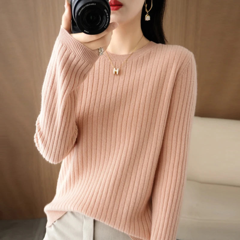 Women's Long-Sleeve Round-Neck Knit Pullover
