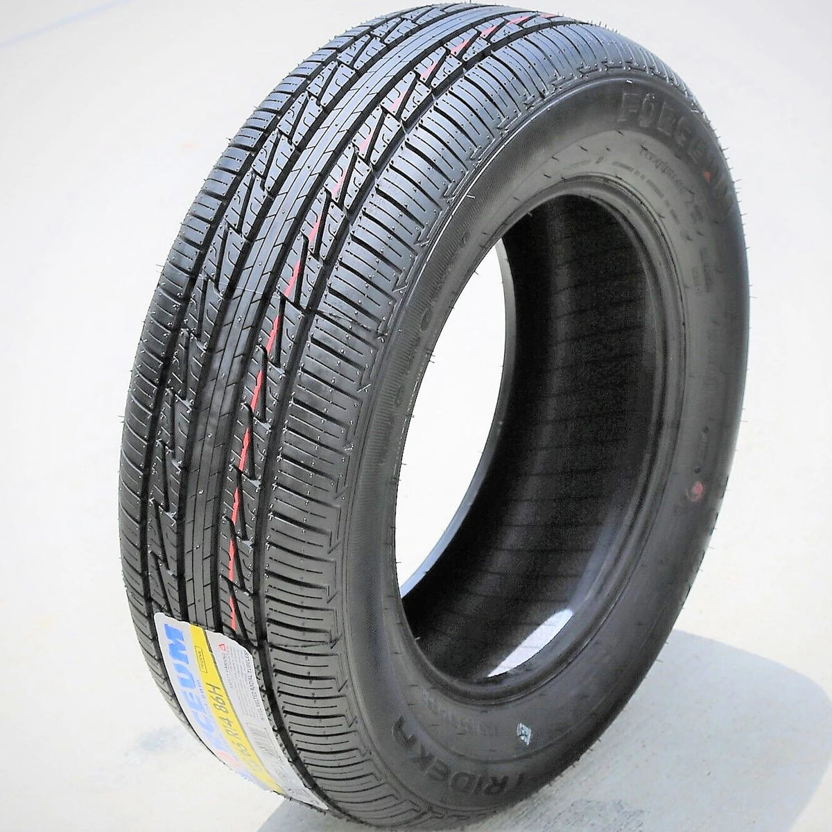 Forceum Trideka 185/65R14 86H Tire